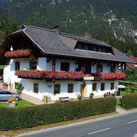 Gaestehaus Lindermuth プレッセッガー・ゼー エクステリア 写真