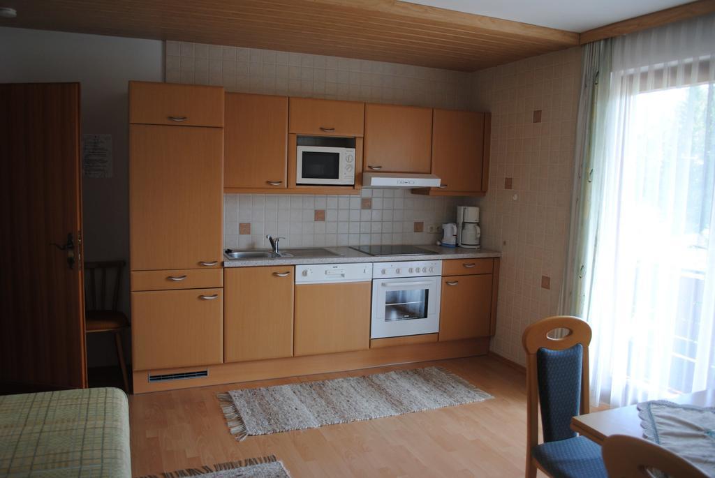 Gaestehaus Lindermuth プレッセッガー・ゼー 部屋 写真